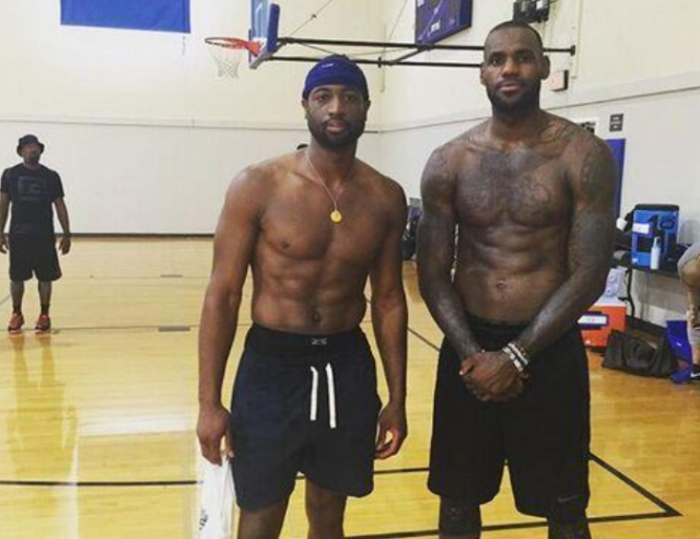 队记：恩比德&乔治对阵湖人都升级为大概率出战（恩比德、乔治战湖人出场状态更新：均为大概率出战）