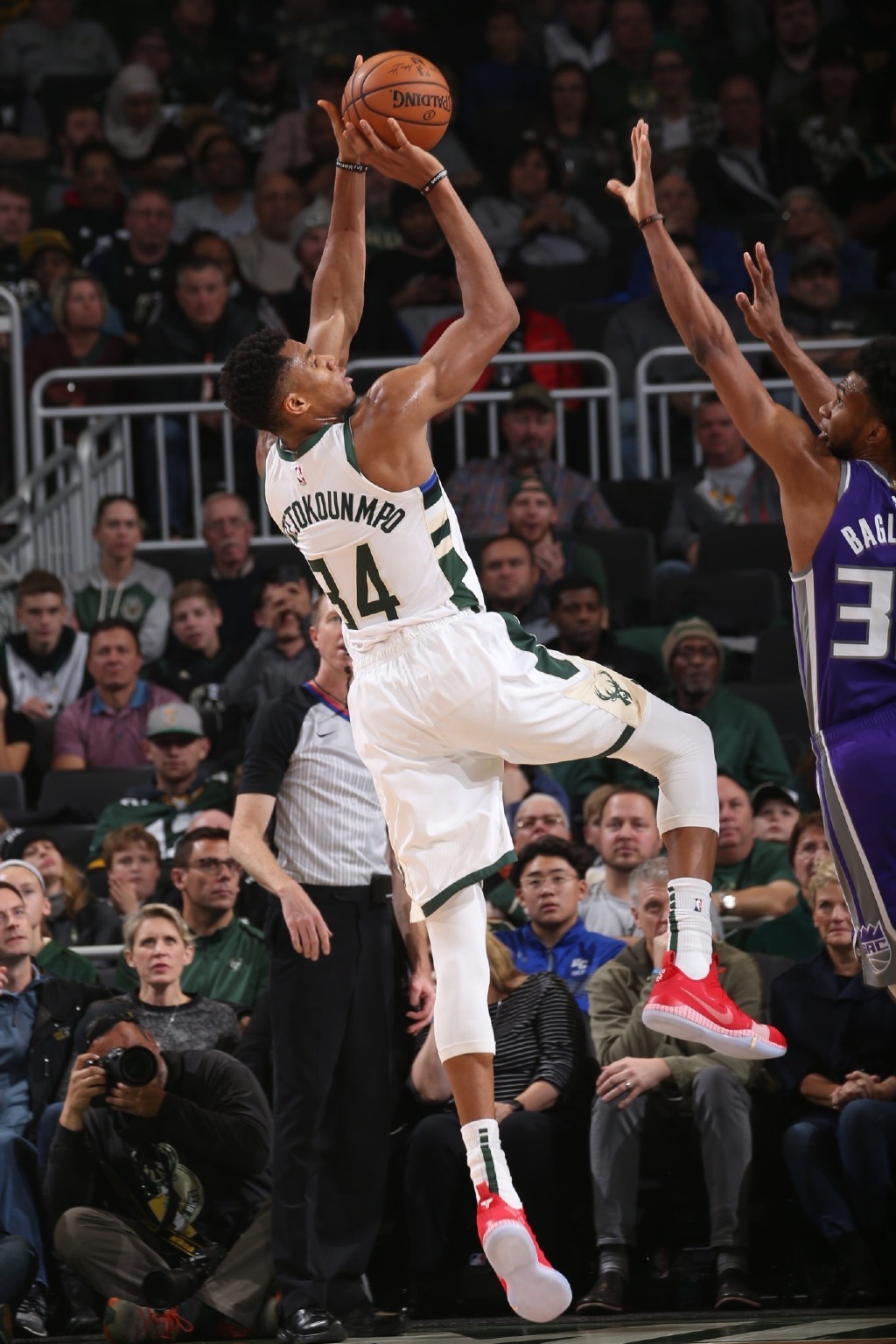 你抢到票了吗？足协杯决赛开票1分钟内所有分区开售票均售空（足协杯决赛开售一分钟全分区售罄，你抢到了吗？）