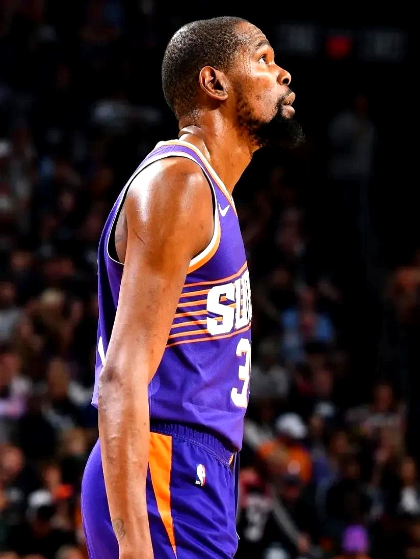 日职乙半场：翁长圣开场闪击，长崎成功丸暂1-0爱媛FC（J2联赛半场：翁长圣闪电破门，长崎成功丸暂以1-0领先爱媛FC）