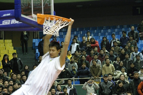 欧冠球员荣誉榜：最佳射手榜更新,（欧冠荣誉盘点：最新射手榜出炉）