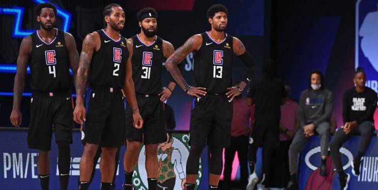 前球探抨击托特纳姆热刺缺乏忠诚度，称他们签下拉什福德纯属“四处奔波”。（前球探炮轰热刺缺乏忠诚：签下拉什福德不过是“乱枪打鸟”）