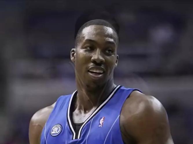 FC26美丽足球：维蒂尼亚、德容领衔，金外脚背夸雷斯马在列（FC26美丽足球盘点：维蒂尼亚、德容领衔，外脚背大师夸雷斯马入选）